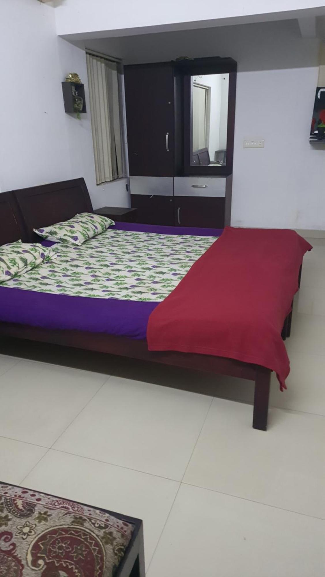 Abru'S Holidays International Travelers Alappuzha Bagian luar foto
